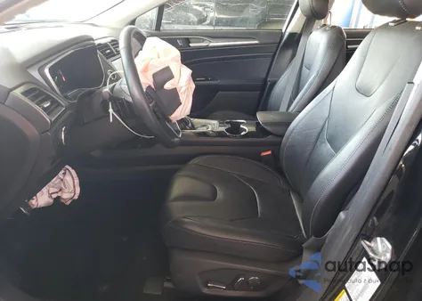 2014 Ford Fusion Titanium z USA, uszkodzony, nr VIN 3FA6P0K92ER344069